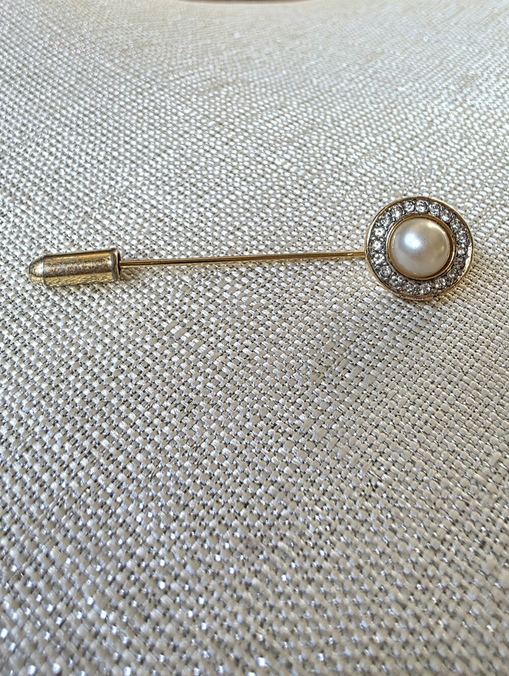 Vintage Crown Trifari Pearl & Rhinestone Halo Stick Pin 1950s